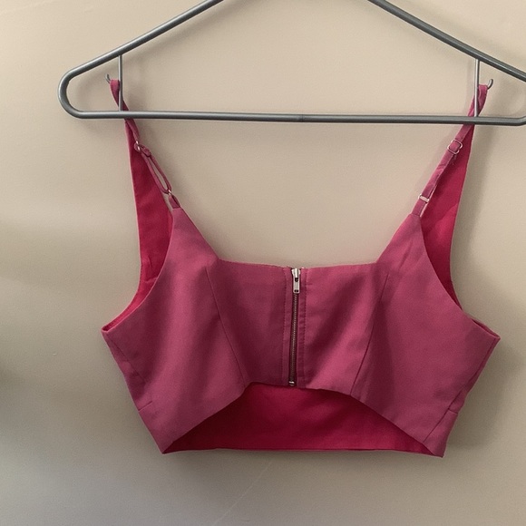 SNDYS Cropped Top. Size Small - Picture 5 of 8